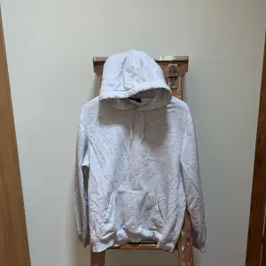 Relaxed grey hoodie from h&m