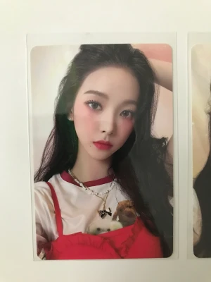 Aespa photo card - 1 för 80kr Aespa 2022 season greetings photo card 