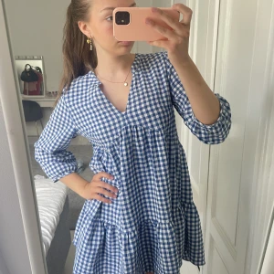 Klänning ifrån Zara - Söt klänning ifrån Zara