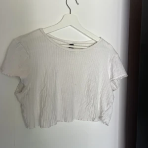 Vit topp - Kort topp 