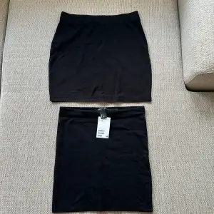 Två kjolar från hm, den ena är S och använd den andra är xs och oanvänd. Säljer båda tillsammans för 40kr. 