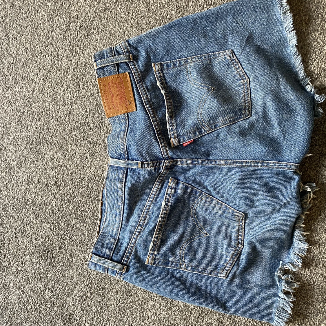 Levis shorts  - 90