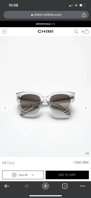 Solglasögon från chimi - Säljer mina chimibrillor då de ej kommer till användning. Köpta för ca ett år sen, fodral och glasögonrengörare medföljer. De är av modellen #008 litchi gray och nypriset ligger på 1250. Säljer för 599 men priset kan diskuteras vid snabb affär🫧💕