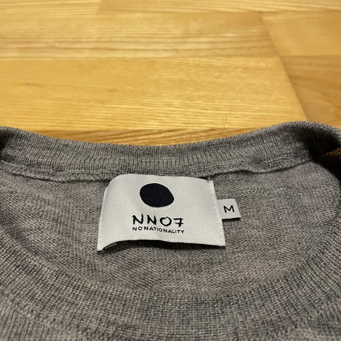 Nn07 stickad tröja S - 90