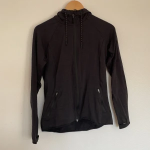 Träningströja - Fint skick.