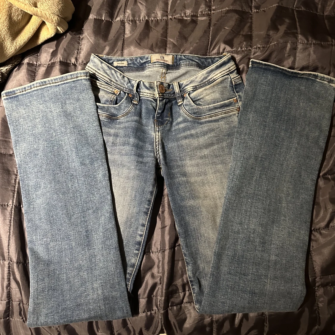 Low waist jeans  - 90