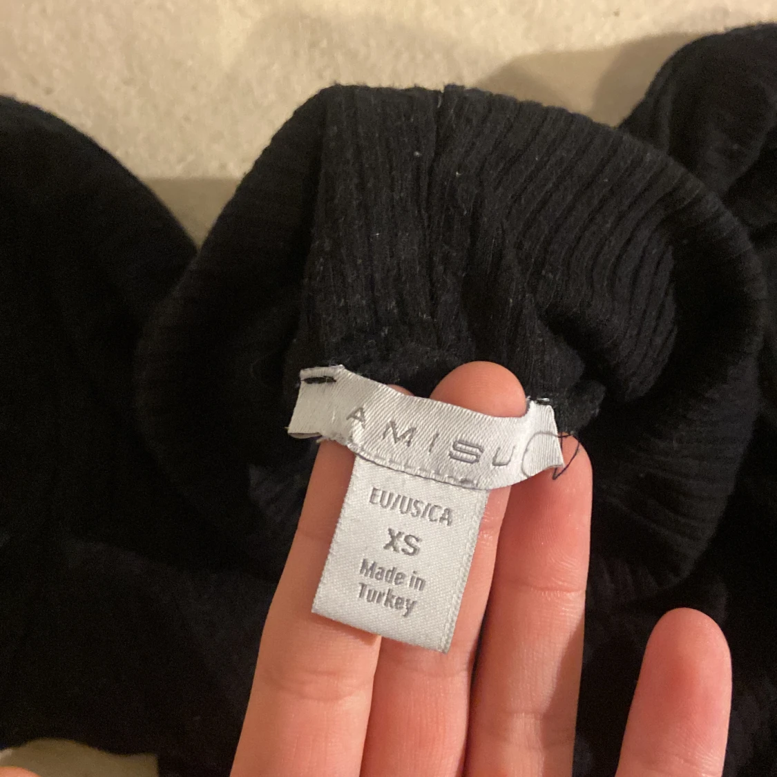 svart tröja med krage - 90