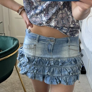 Kjol!  - Snygg volangkjol i denim❤️