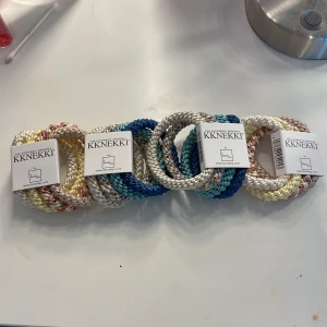 Kknekki!!!! - Två av varje!💕💕Varje armband kostar 20kr st