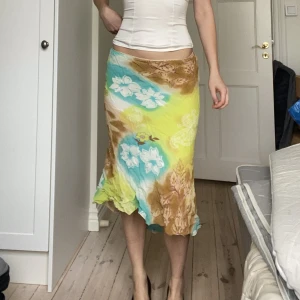 Boho kjol - Luftig kjol ifrån Italien. Inga defekter. Storleken S/M. Jag är 175