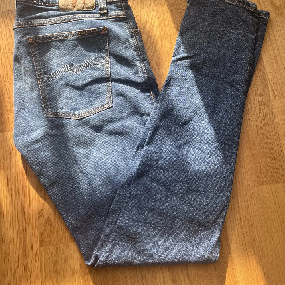 Nudie jeans i herr modell, i mycket fint skick! . Jeans & Byxor.