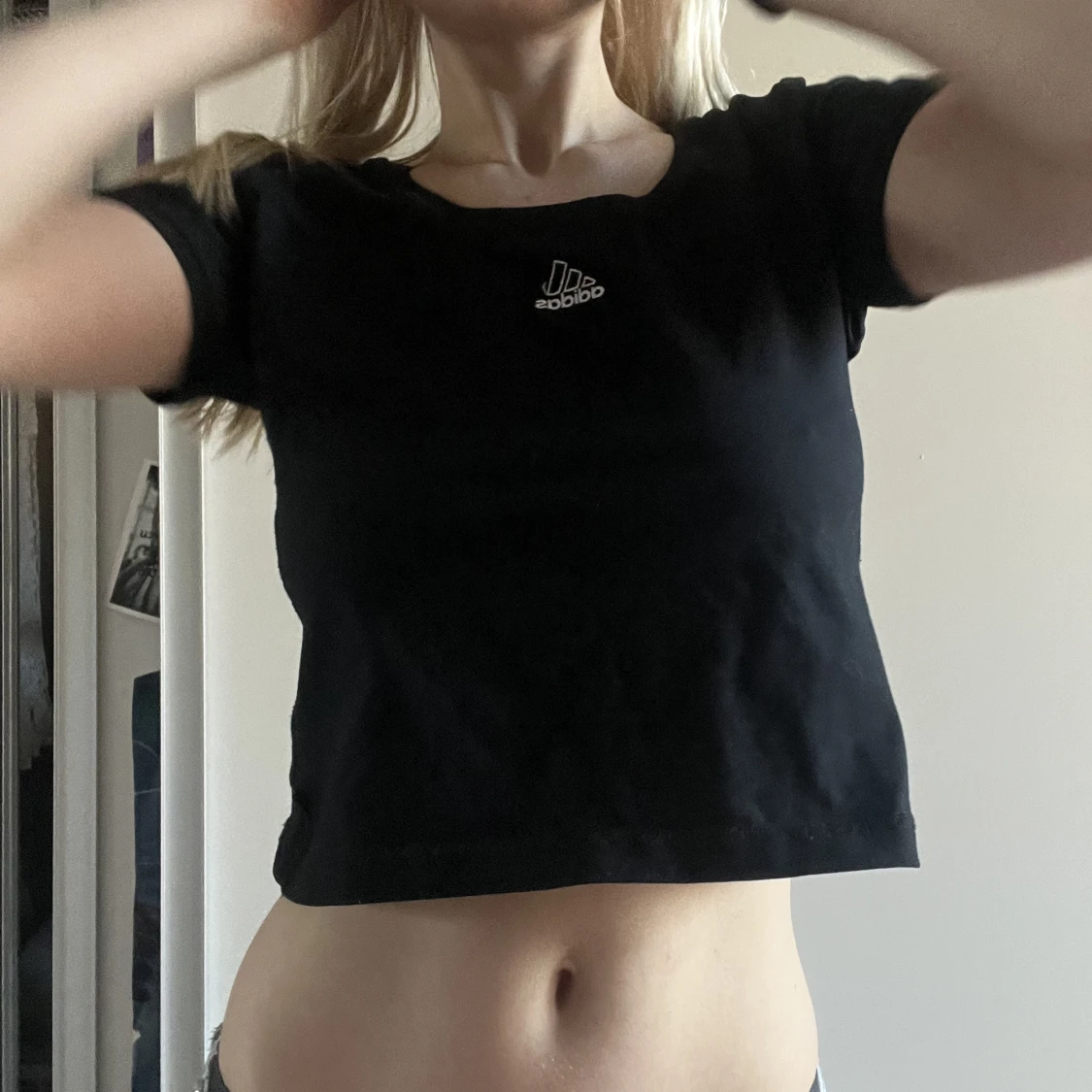 Adidas crop top - 90
