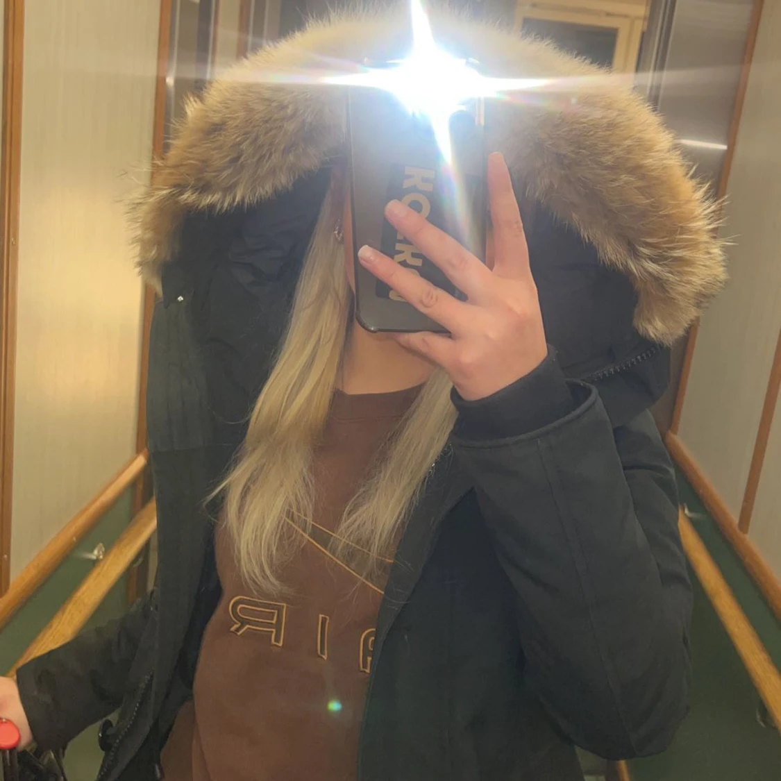 Nike brun tröja - 90