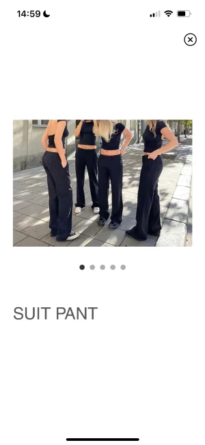 Kostymbyxor  - Svarta kostymbyxor från alobha label i storleken xs☺️