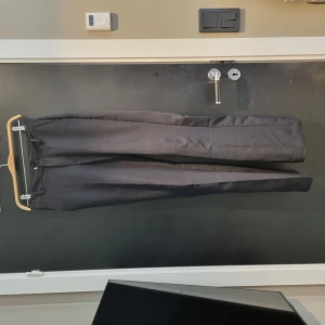 Kostymbyxor  - Säljer för it min stil. Köpt för 300 säljer för 100+frakt 