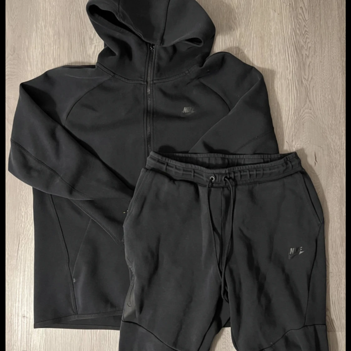 Nike tech fleece tröja svart - 90
