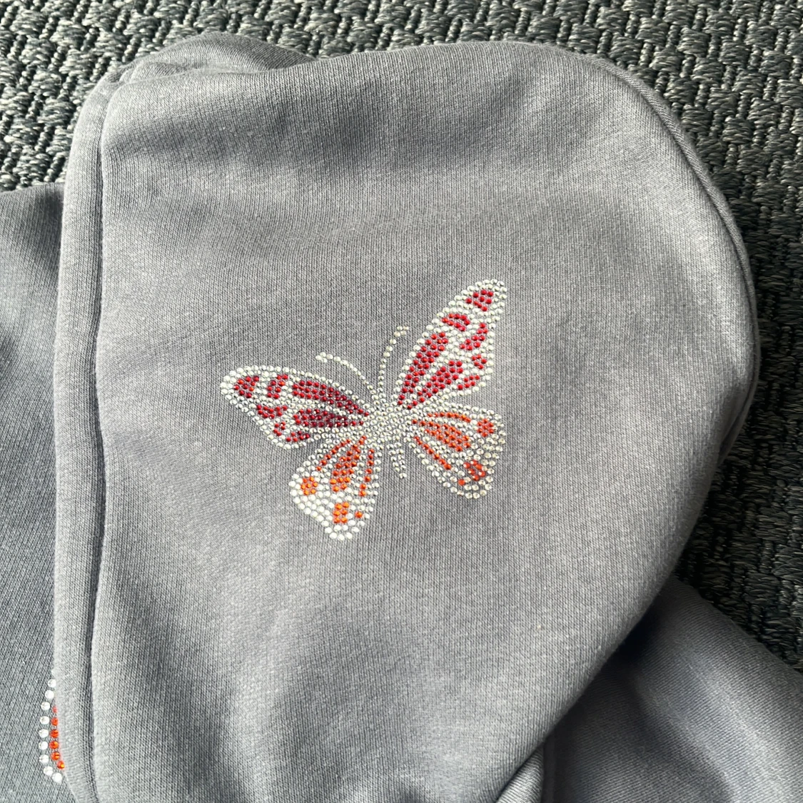 One of One hoodie limited edition. - 90