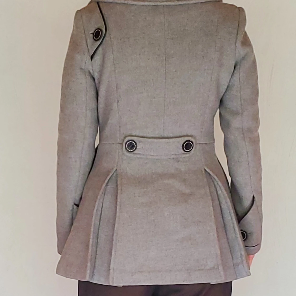 Grå kappa - 91