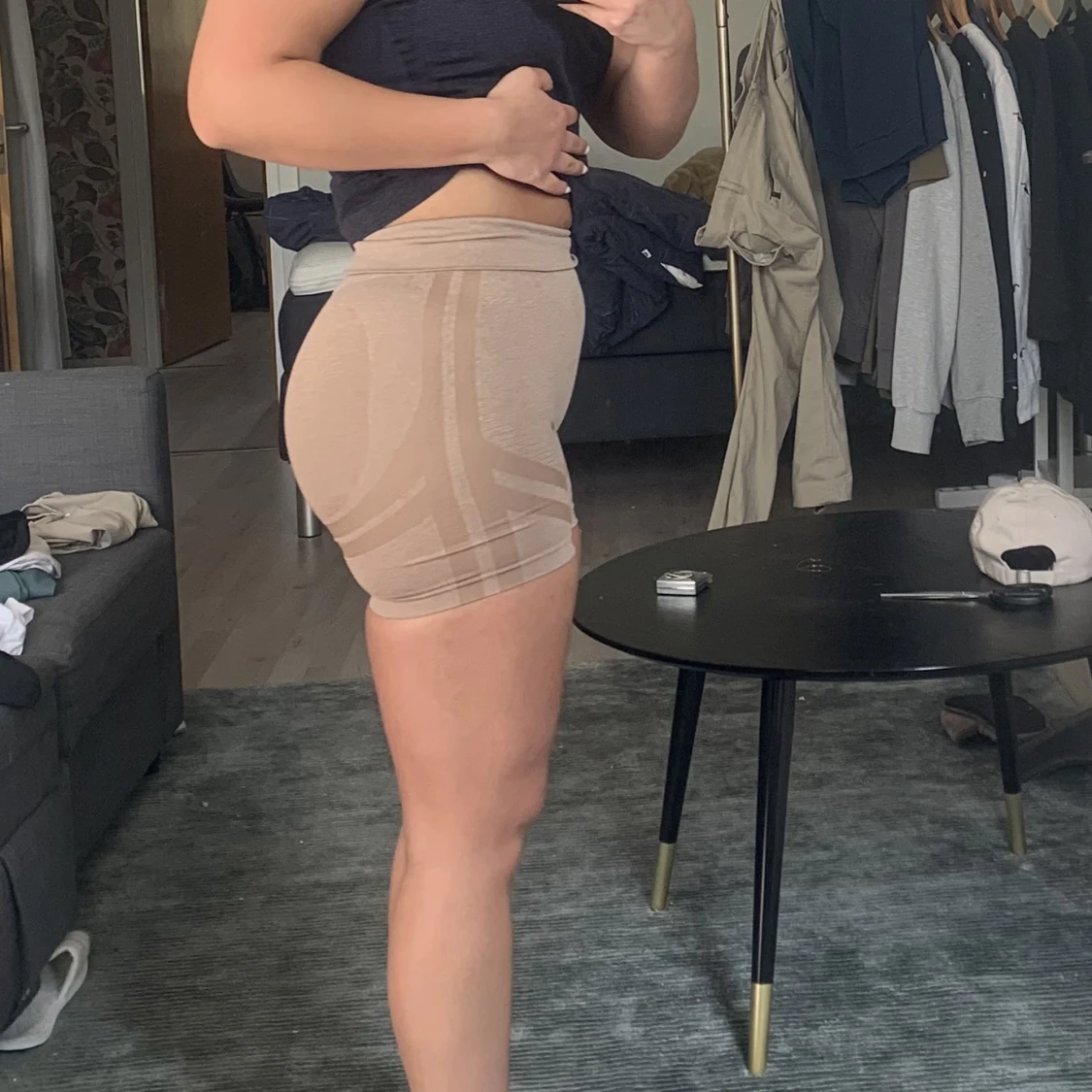 Beigea träningsshorts  - 91