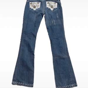 Snygga Vintage jeans från antik denim som jag köpte på Vinted. Storlek 29