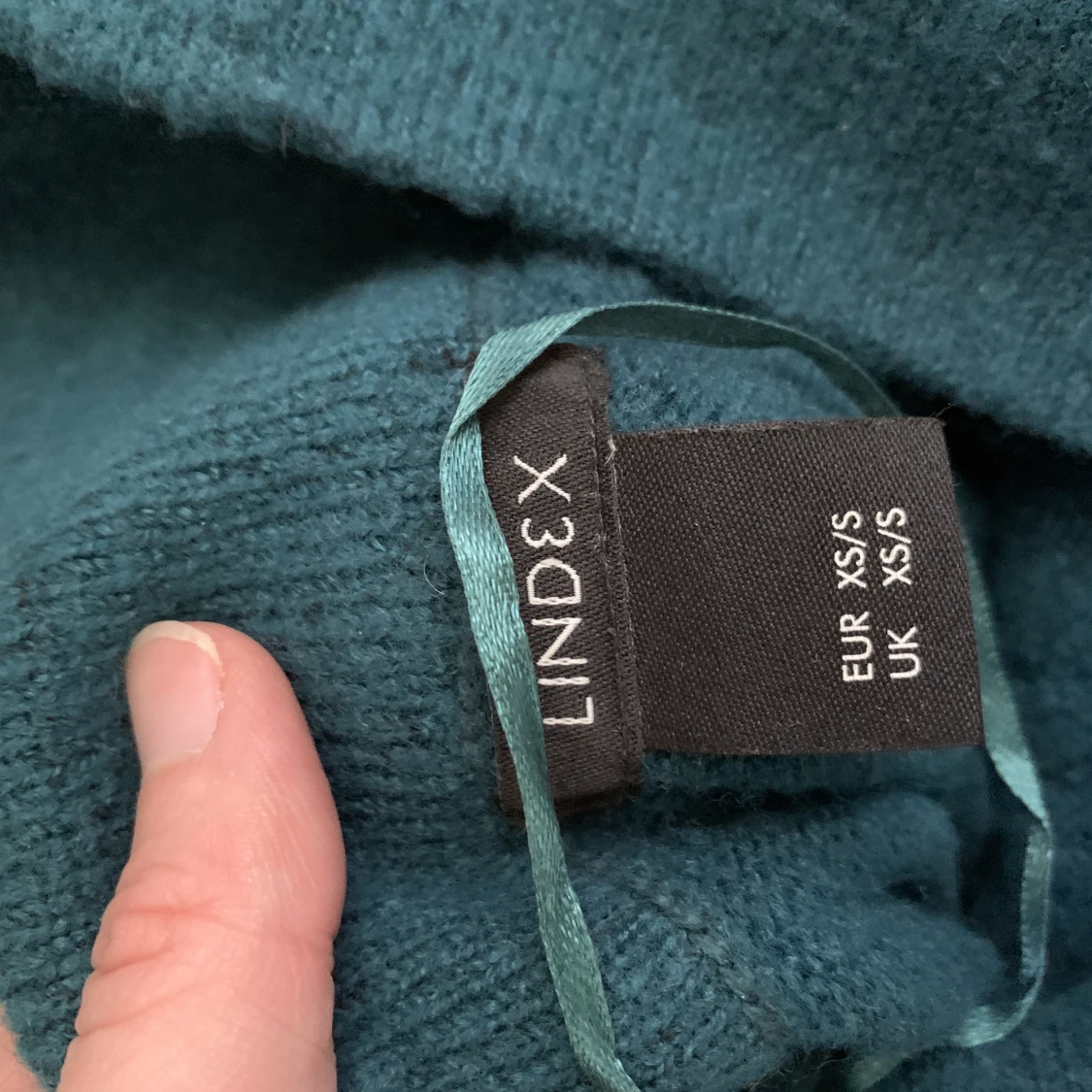 Stickad tröja  - 91