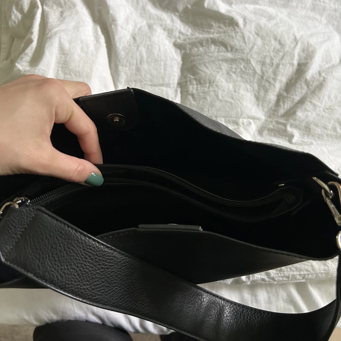 Svart handväska - 91