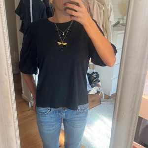 Trekvartsärm tröja  - Jättefin trekvartsärm tröja!!💞💞