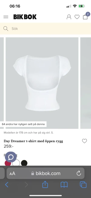 Bikbok topp öppen rygg - Superfin trendig topp från Bikbok i strl XS, men passar även S. Aldrig använd. Helt slutsåld.