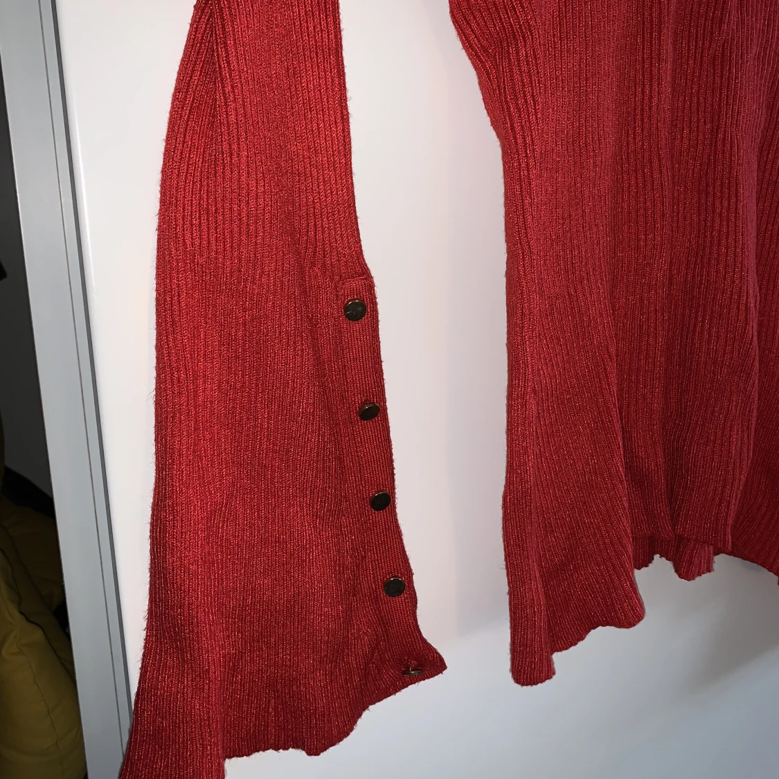 Röd tröja  - 90