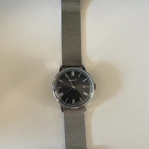 Gant klocka  - Säljer min gant klocka pågrund av att jag har köpt en ny klocka. Inget fel på klockan. Bra skick 