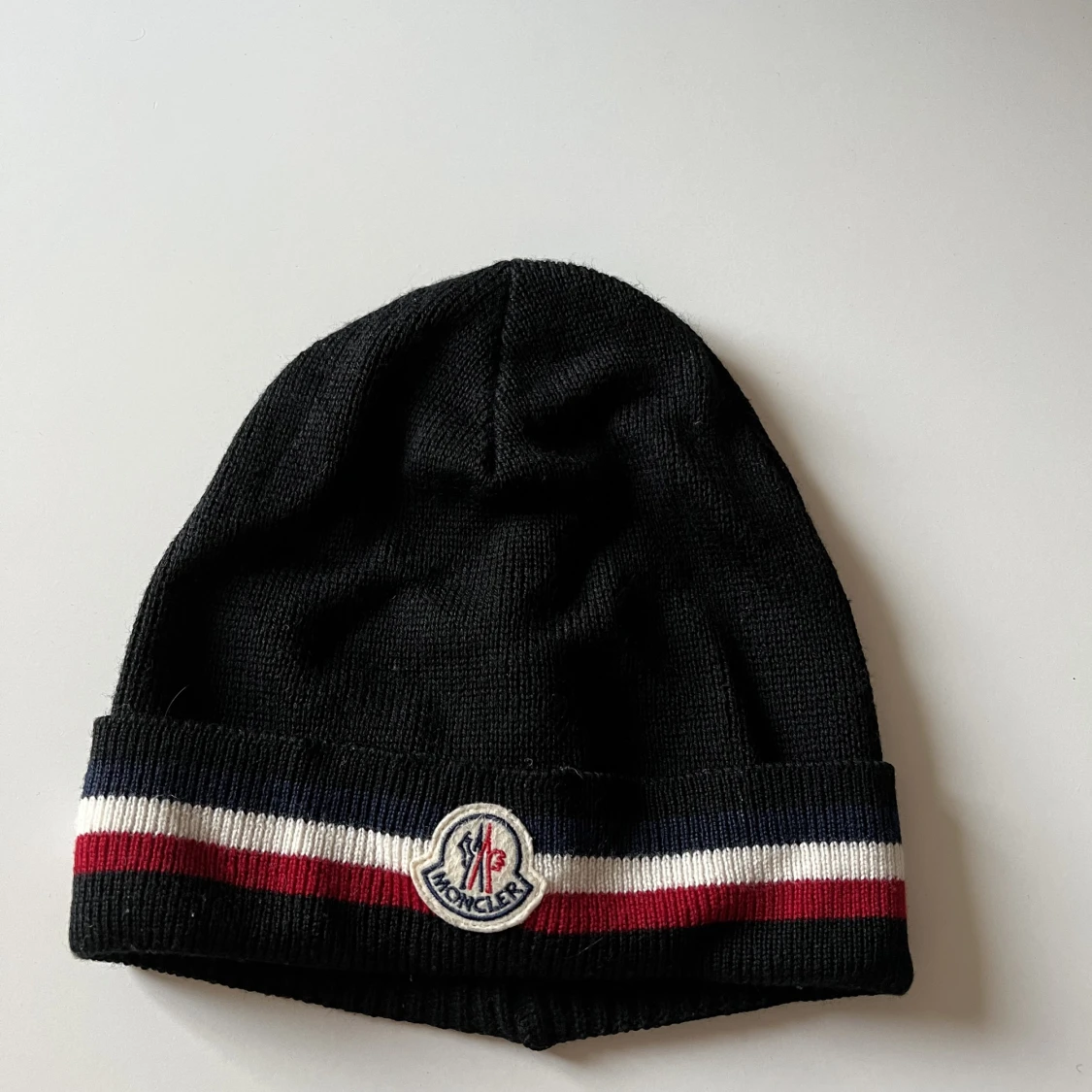 Moncler mössa