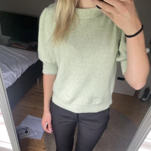 Topp - jättefin stickad topp 