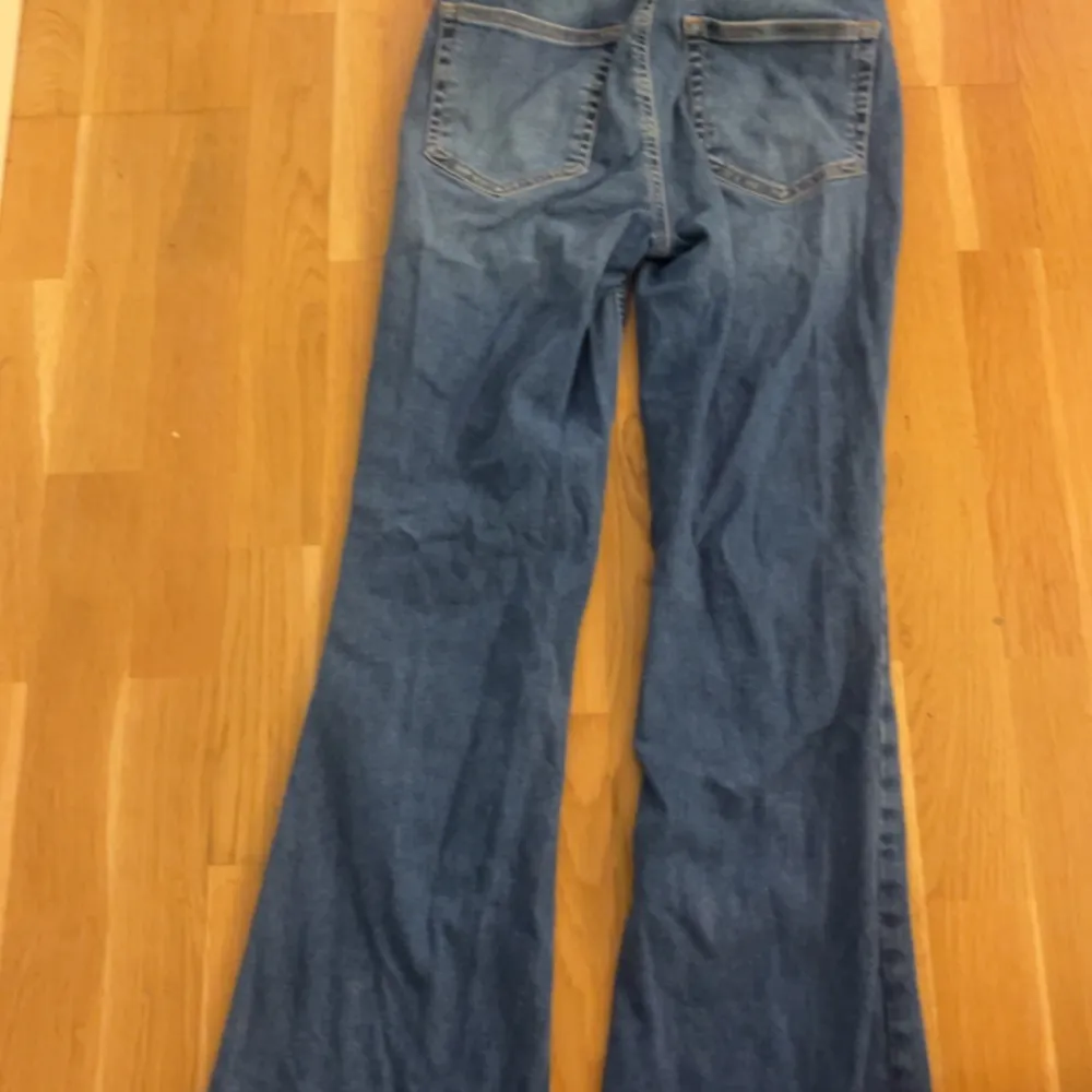 jeans från laget 157.💓bootcut. Jeans & Byxor.