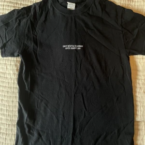 Molly Sandén merch - T-shirt merch Molly Sandén.