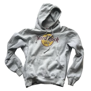 Hard Rock Café-hoodie - Jättefint skick, säljer då passformen inte känns bra längre 