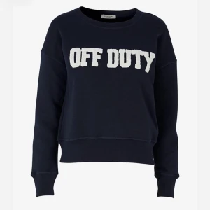 Hunkydory tröja  - Säljer denna fina collegetröjan med trycket ”off duty” ifrån hunkydory. Nypris 990kr ❤️🫶🏻