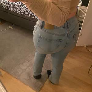 Jeans från pull and bear petite i storlek 38💙