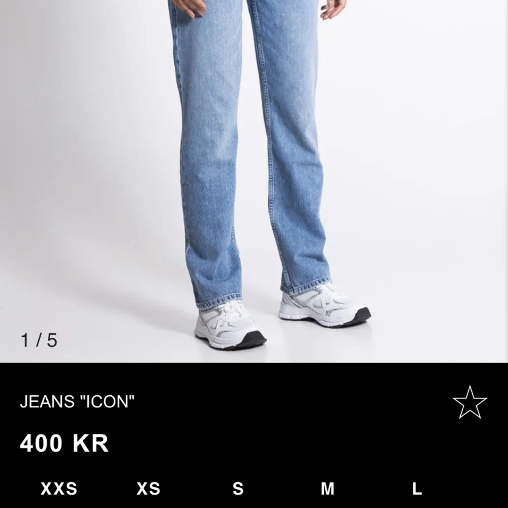 Säljer dessa pågrund av att jag inte andvänder dom. Kan skicka bild på dom privat om nån vill. Jeans & Byxor.