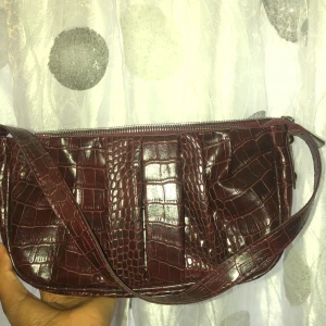 Brunväska - Brunväska, läder