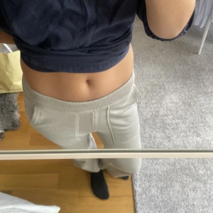 Mjukisbyxor i silke - Mjukisbyxor i silkblandning från hms premium kollektion