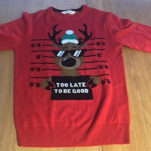 En kol tröja - En hm tröja