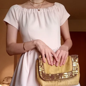 Festklänning Ljusrosa 36 S - Säljer denna underbara ljusrosa klänning som passar perfekt till fest eller varför inte vardag ⚘  Har dragkedja bakom. Är en size 36 och är i fint skick.❤  Vid frågor eller funderingar kontakta mig gärna 🤝  Ha en trevlig dag 🌞