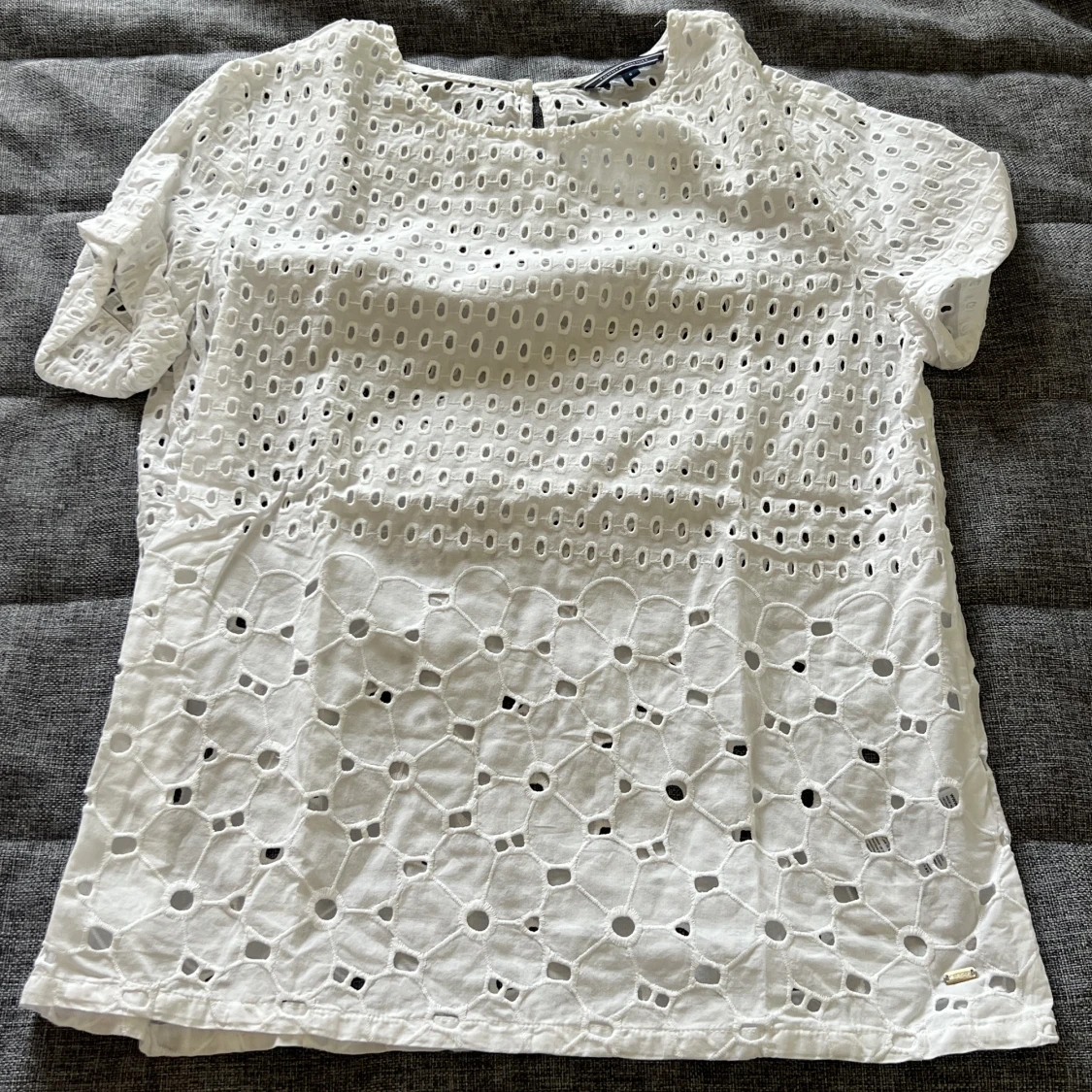 Topp frĂ„n Tommy Hilfigerđ©”