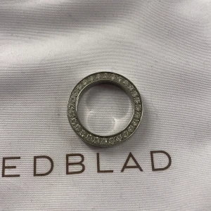 Edblad ring - Edblad ring så är i fint skick och är i färgen silver💓