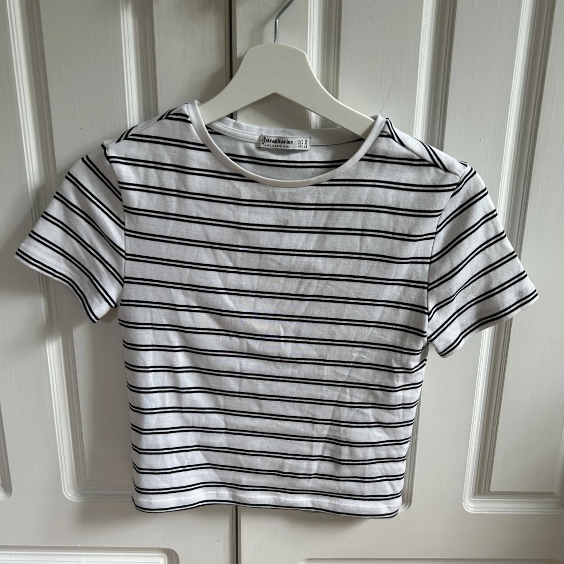 Tajt randig t-shirt  - 90