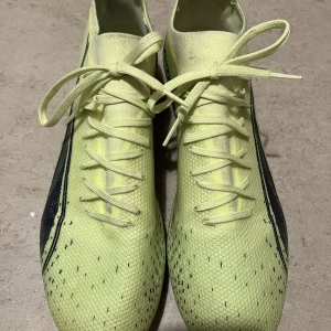 Puma fotbollsskor  - Har använt 3 gånger innan 