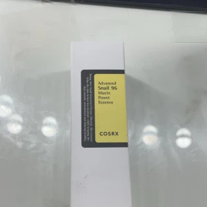 Cosrx snail mucin - Här har jag enu en oanvänd Cosrx produkt. Är man intresserad är det bara att skriva. Ny pris 250 mitt pris 150 kan tänka mig att gå ner lite i pris vid snabb affär 