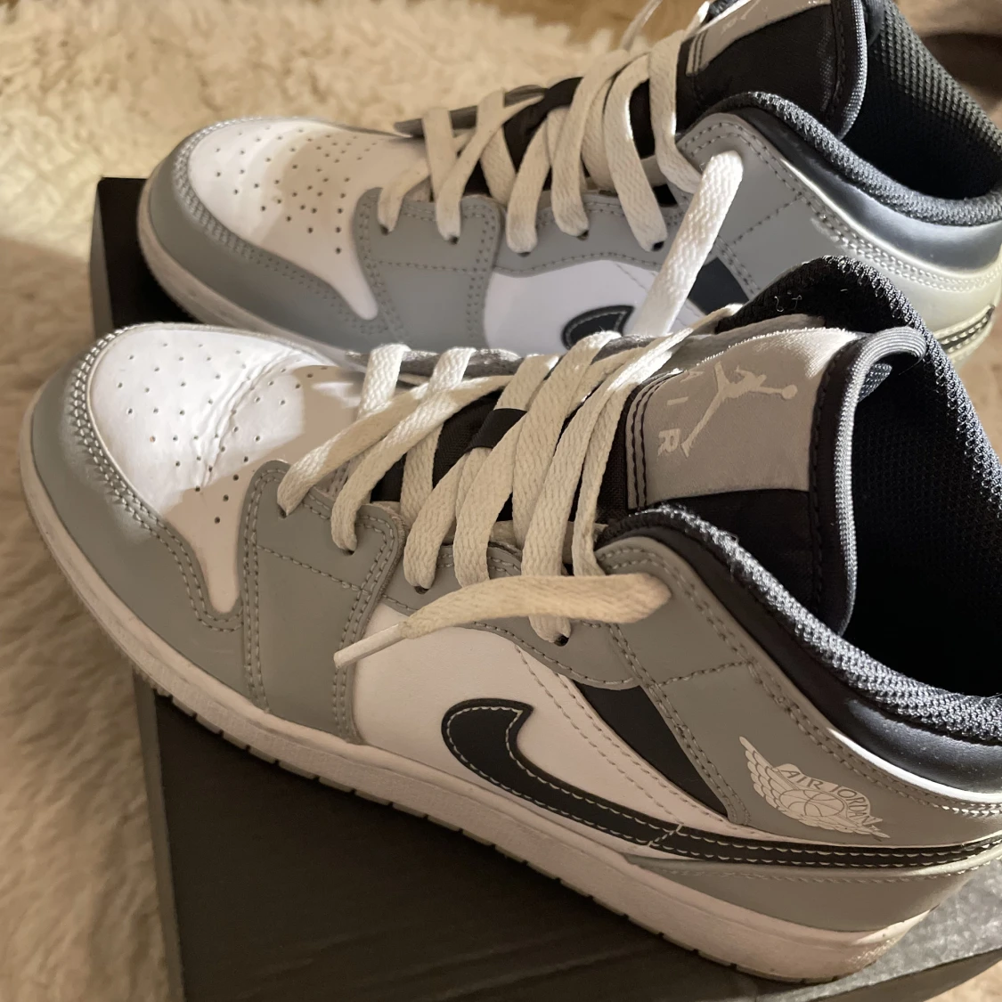 Air Jordan 1 Mid (GS) - 91