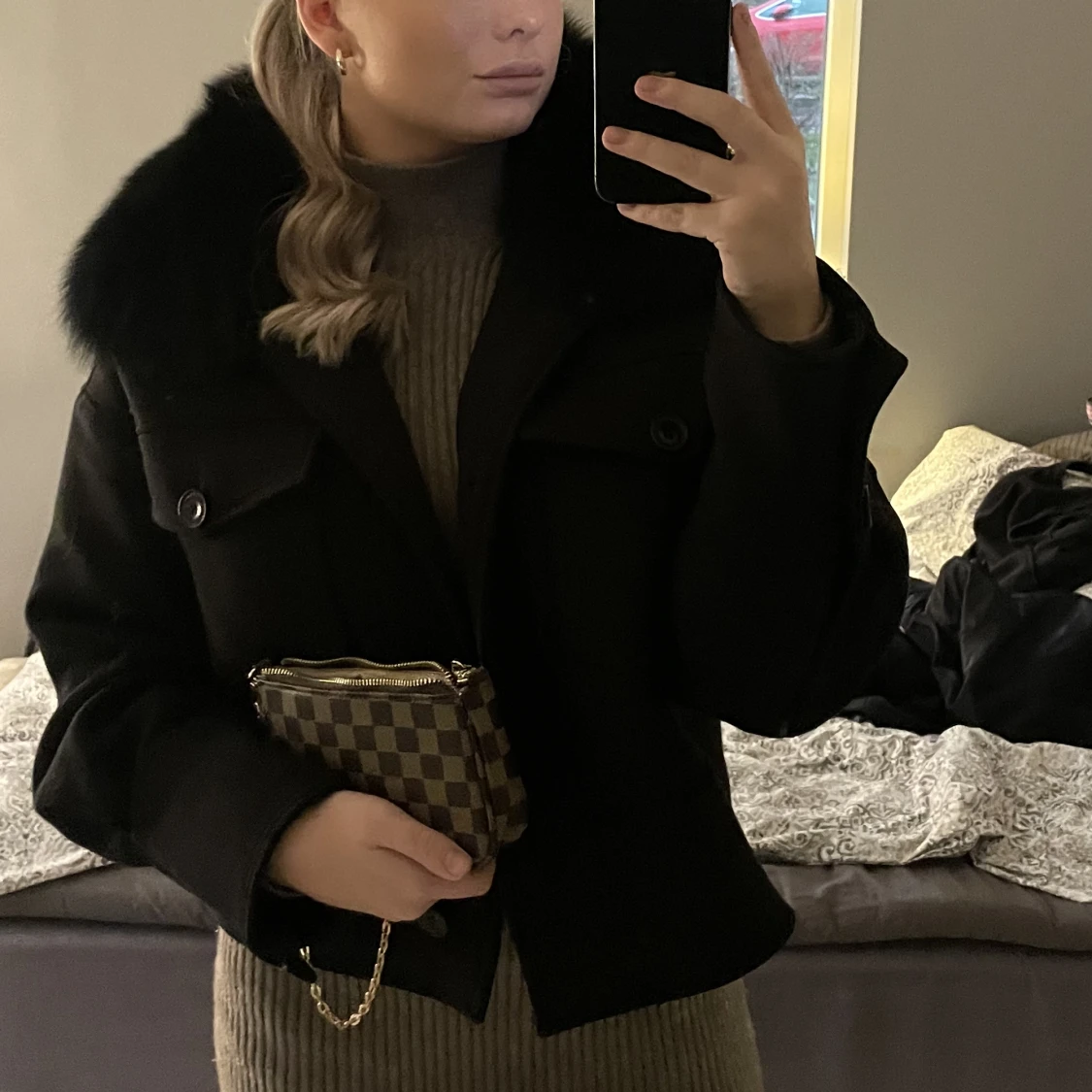 Meotine jacka svart  - 91