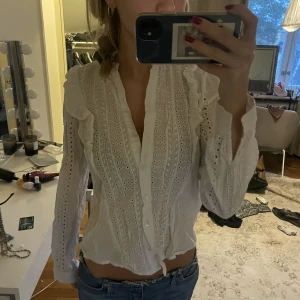 Fin blus🥰 - Så fin blus som inte kommer till någon användning längre 🩷